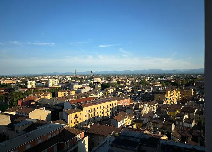 Al Grattacielo * 피아첸차