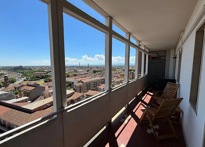 Al Grattacielo * 피아첸차